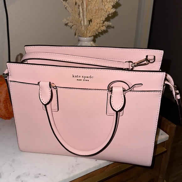 kate spade Handbags - Kate Spade pink crossbody purse